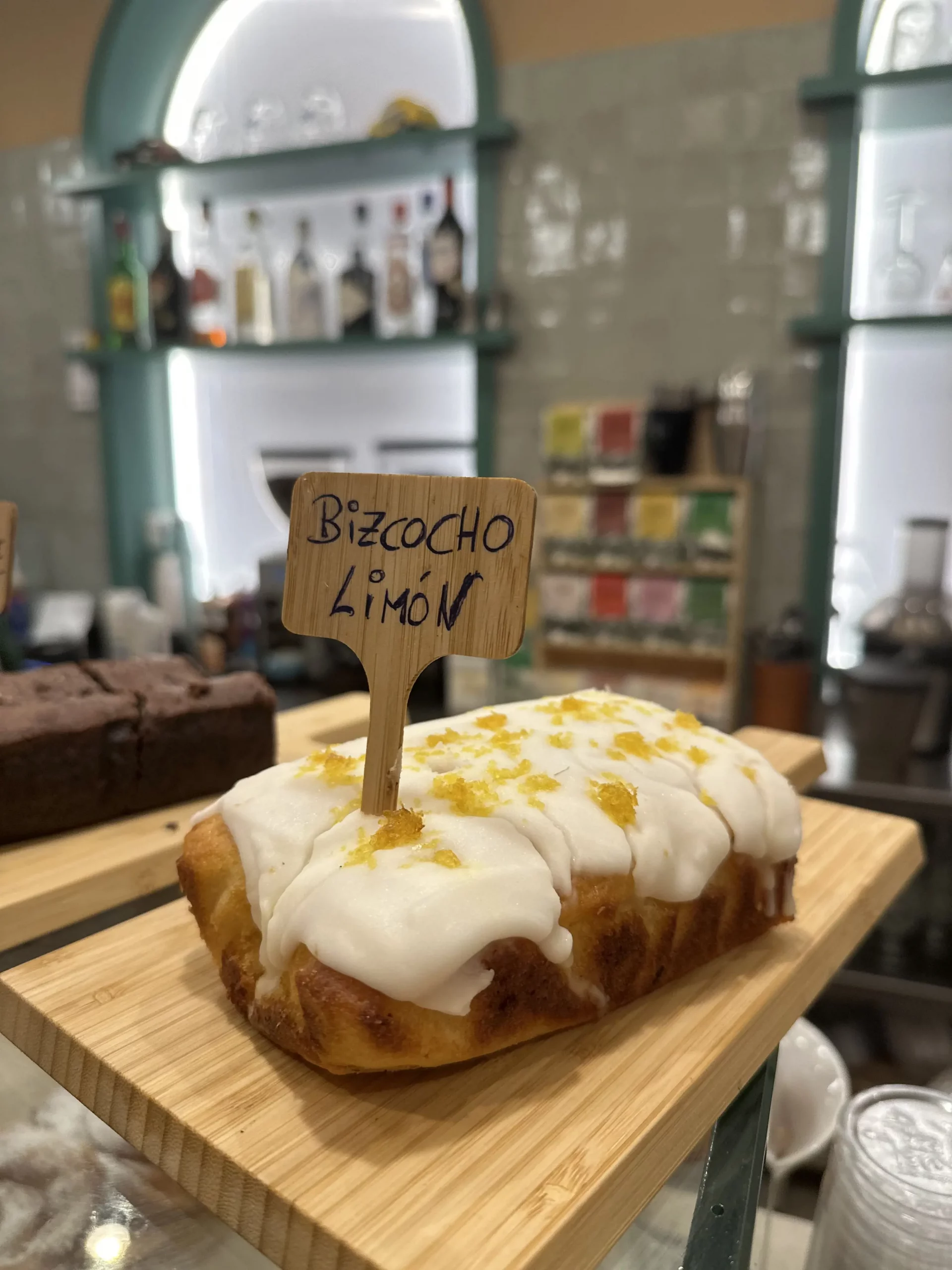 Bizcocho casero de limón en Sant Andreu Barcelona