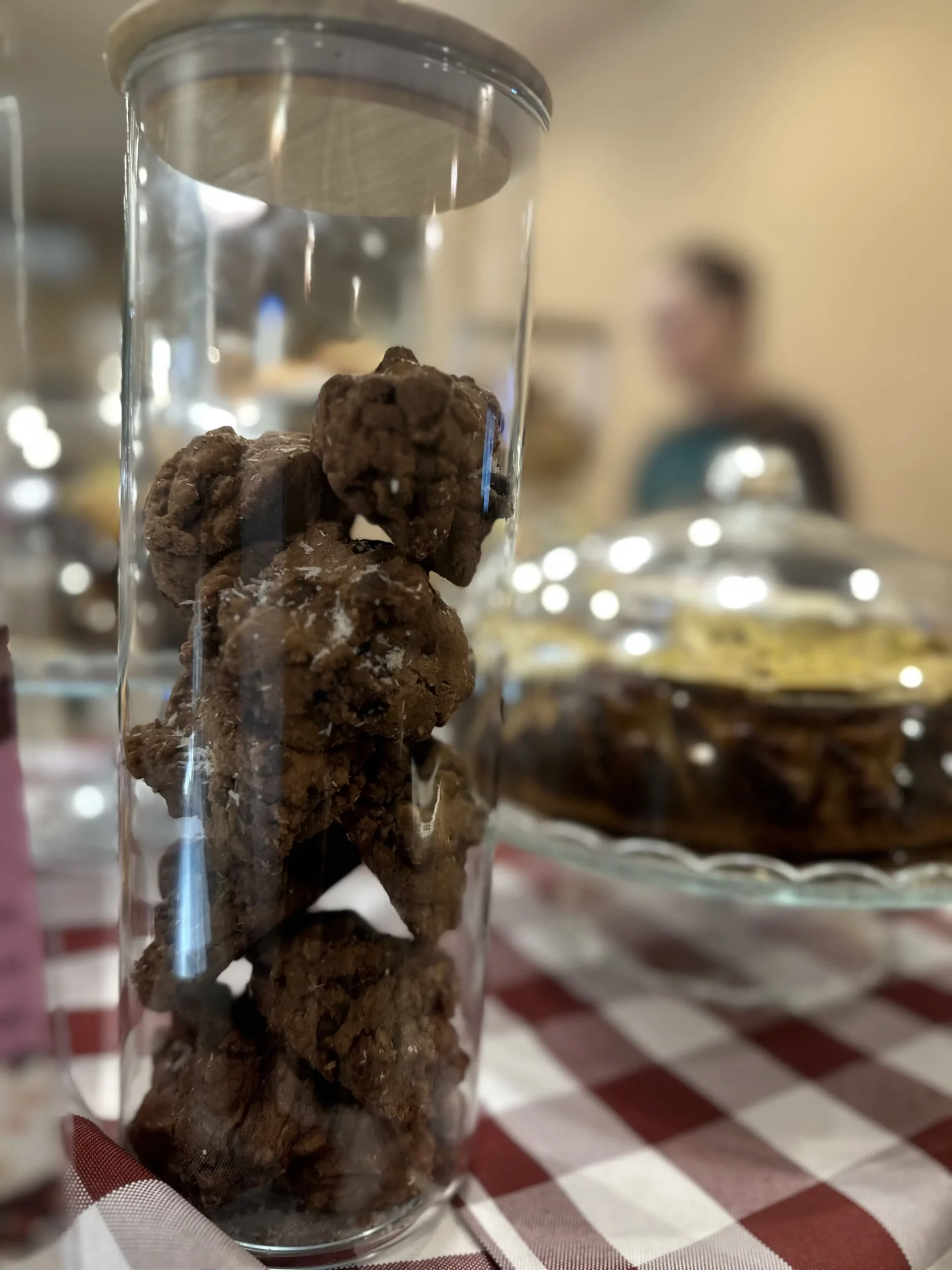 Cookies de chocolate recién horneadas